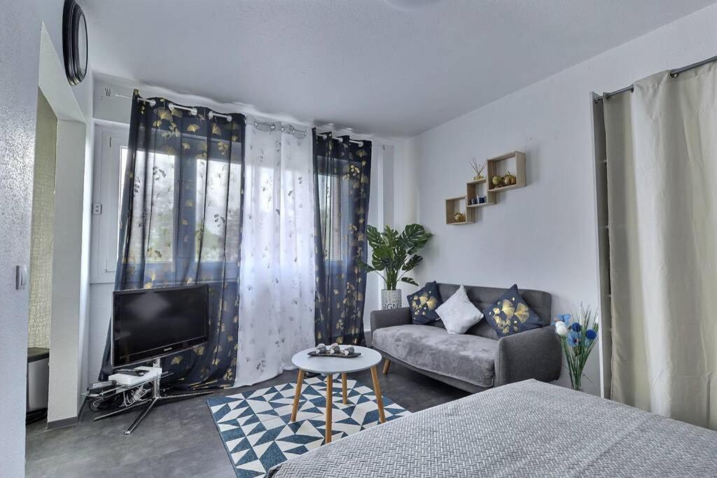 Studio Renov*Fibre*Parking 3 Min Gare De St-Louis Saint-Louis (Haut-Rhin) Exterior foto